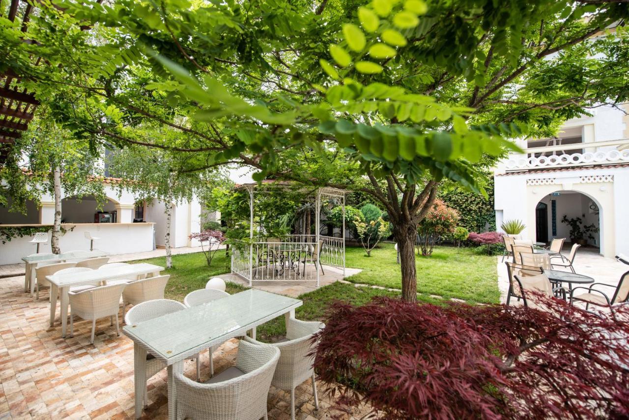 Villa Pontica Năvodari Exteriér fotografie